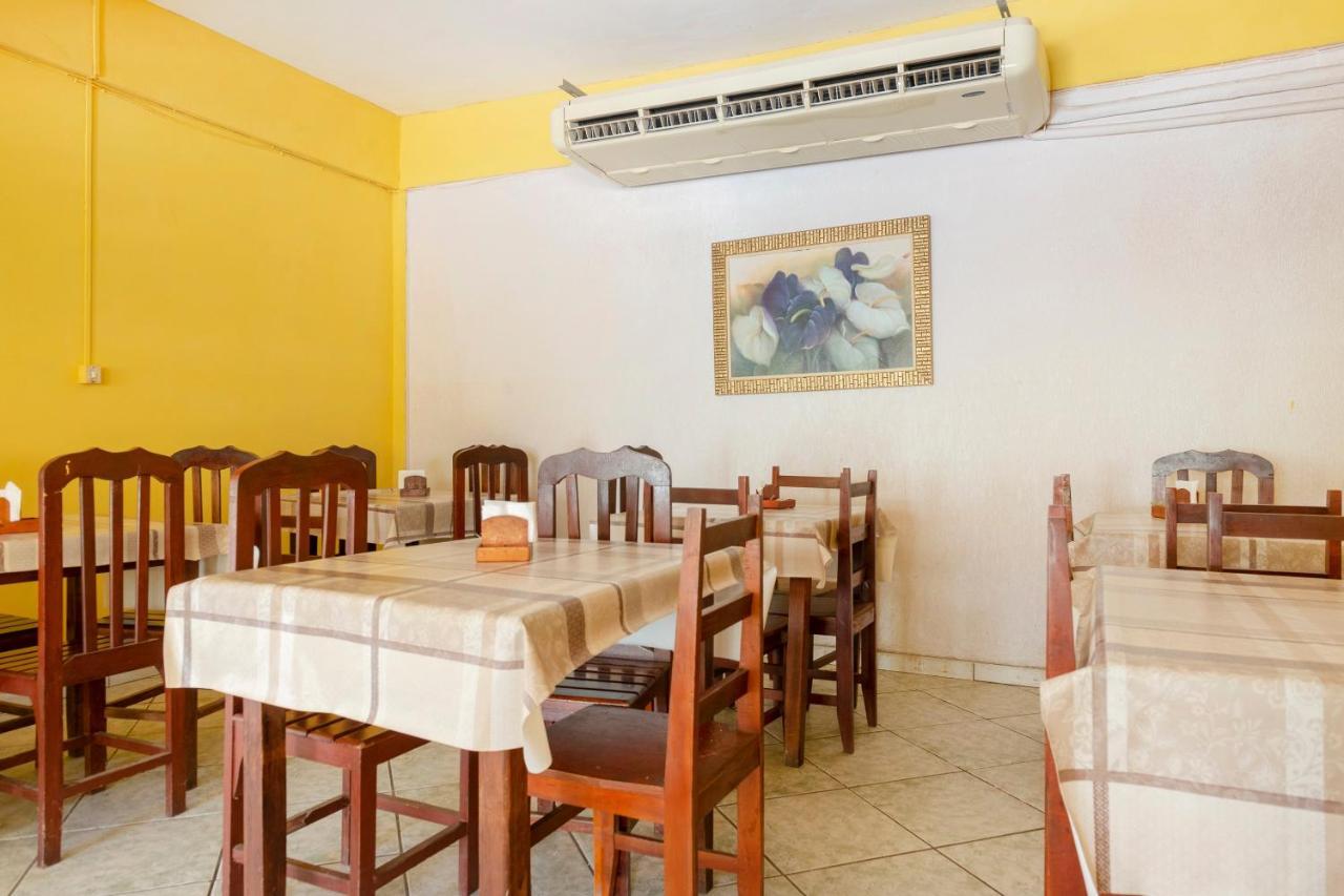 Oyo Pousada Simone Itaboraí Extérieur photo